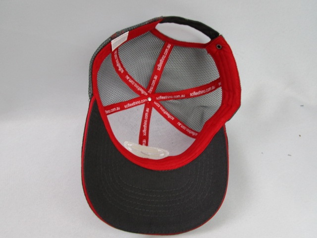 Small minimum order brand quality customized custom 3D embroidery curved brim mesh hat