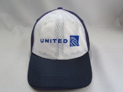 Sporting mesh light weight running hat