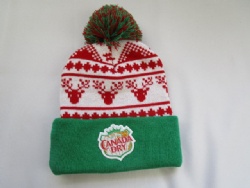 jacquard custom design beanie with pompom