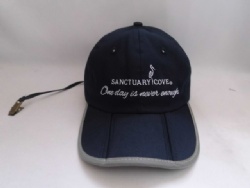 Foldable peak portable hat with clip